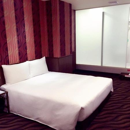 Hotel 6 - Zhonghua Taipéi Exterior foto