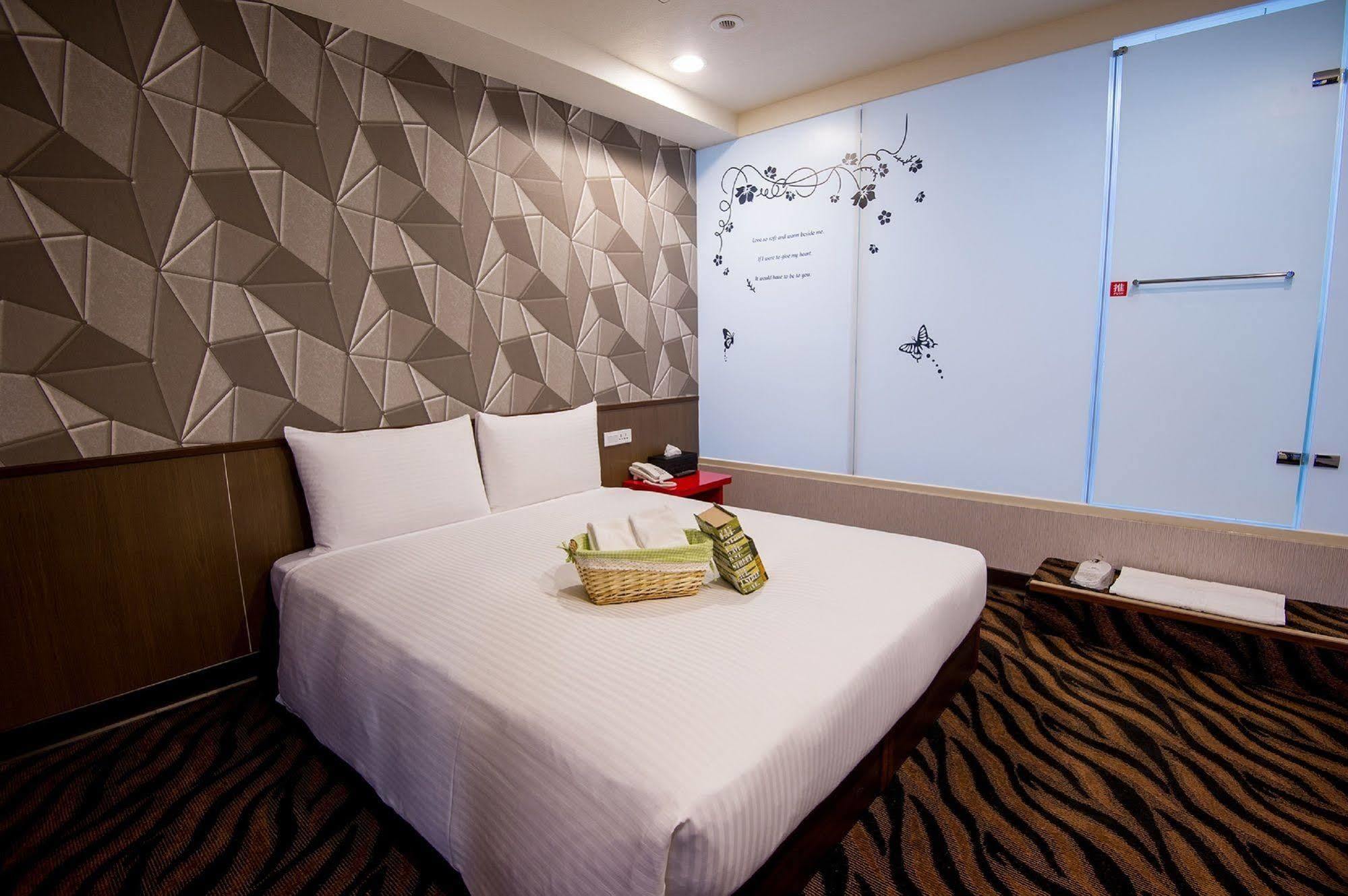 Hotel 6 - Zhonghua Taipéi Exterior foto