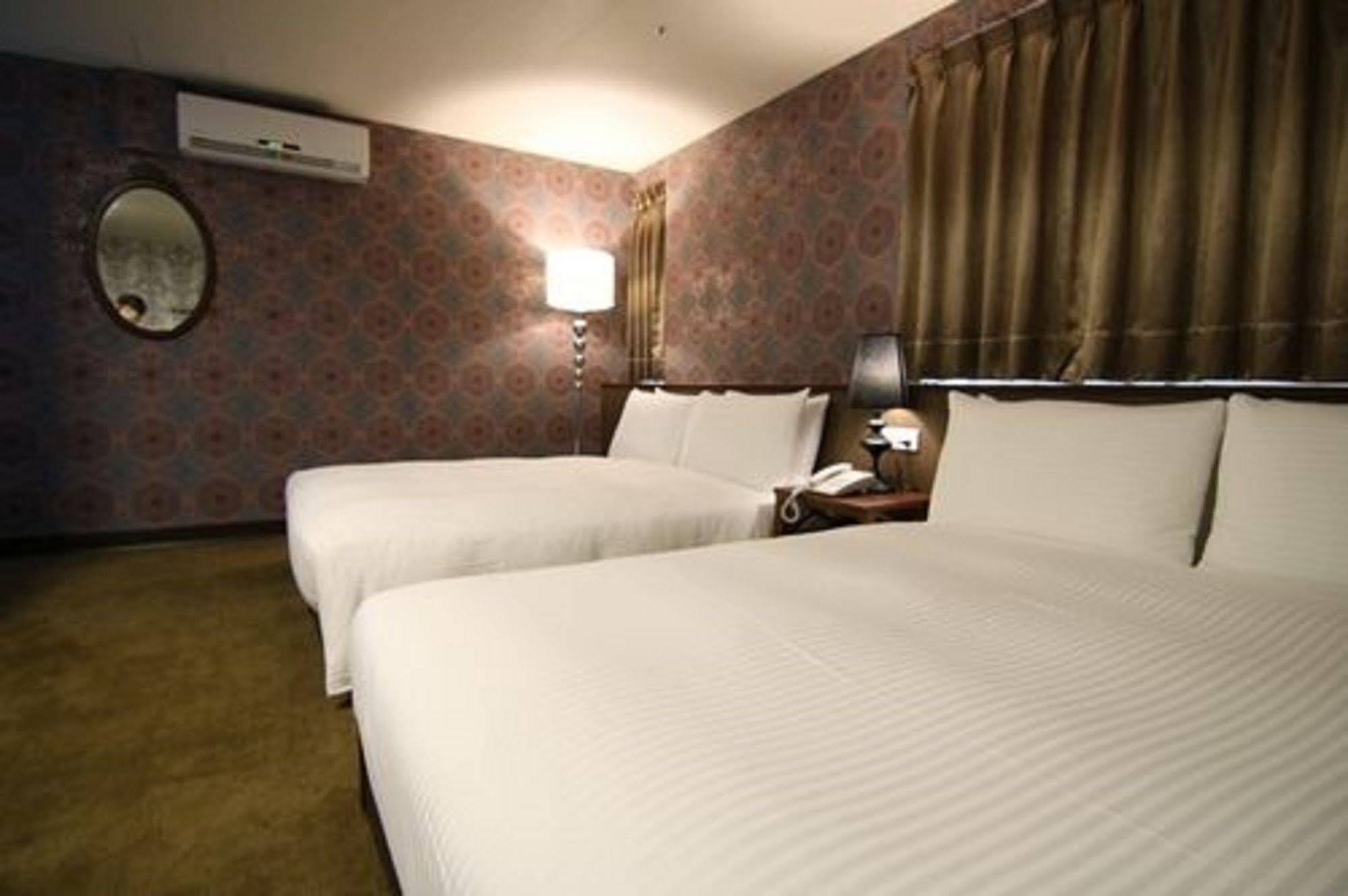 Hotel 6 - Zhonghua Taipéi Exterior foto